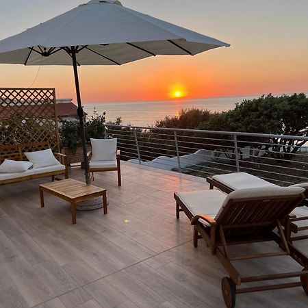 Alba Stupendo Appartamento In Villa Fronte Mare - Golfo Dell'Asinara - Internet Free Valledoria  Buitenkant foto