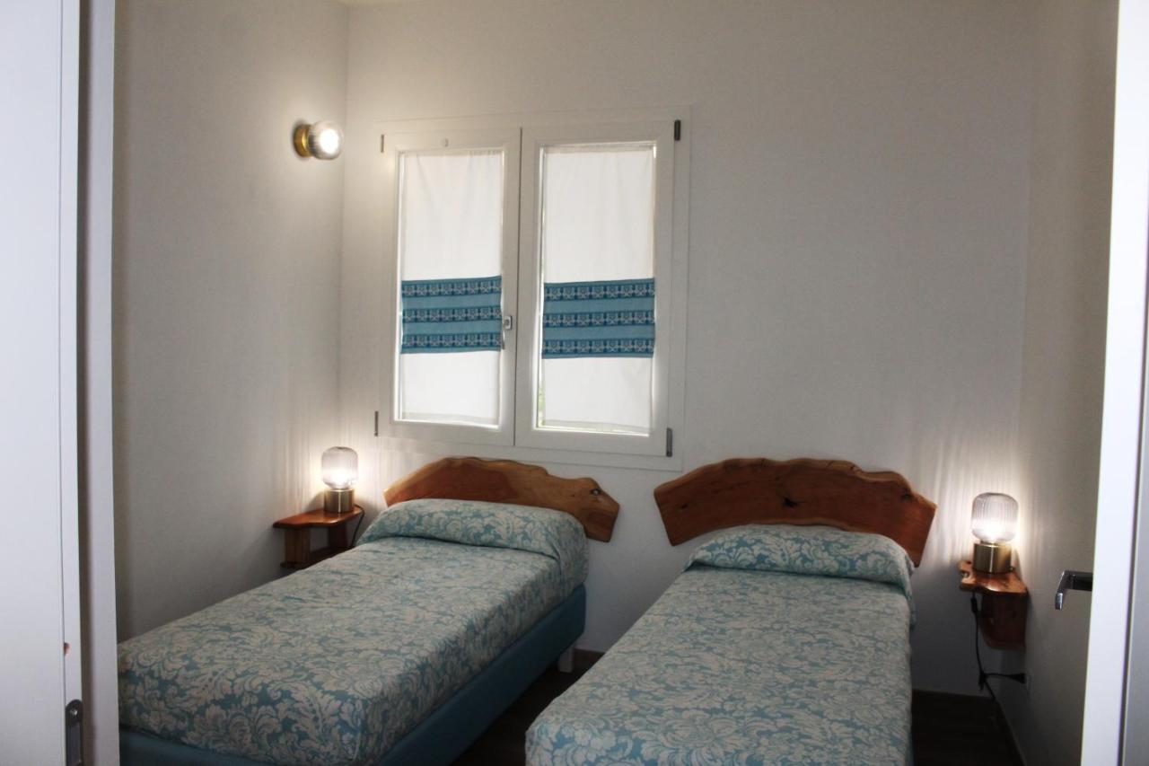 Alba Stupendo Appartamento In Villa Fronte Mare - Golfo Dell'Asinara - Internet Free Valledoria  Buitenkant foto